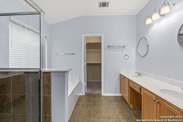 Listing photo id 15 for 9606 Ed Wiseman