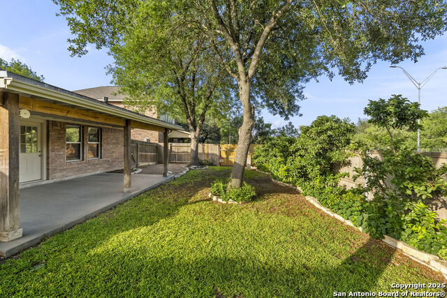 Listing photo id 27 for 9606 Ed Wiseman