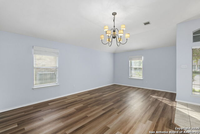 Listing photo id 4 for 9606 Ed Wiseman