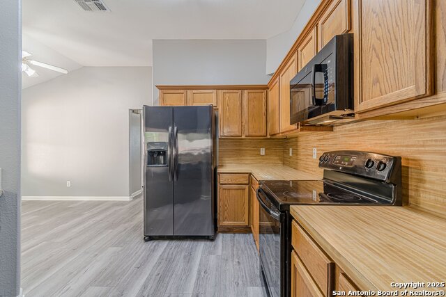 Image 7 of 27 For 772 Copperfield