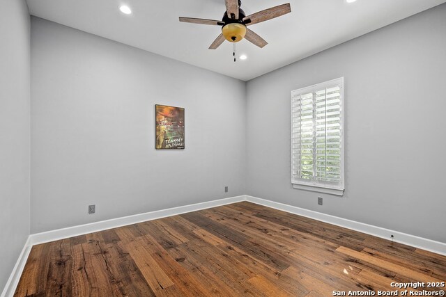 Listing photo id 30 for 357 Cypress Estates