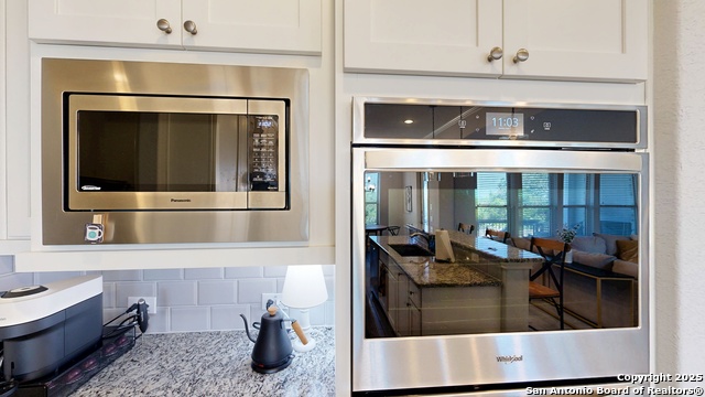 Image 31 of 45 For 4502 Avery Way