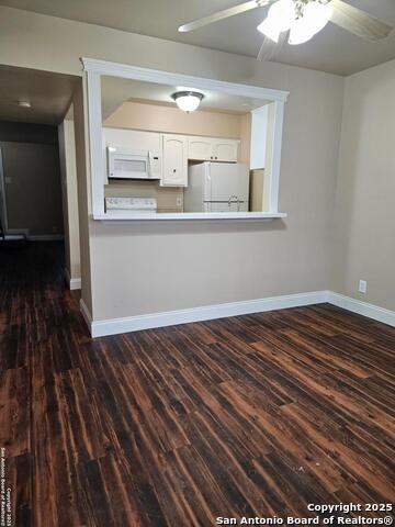 Image 3 of 20 For 2811 Woodbury Dr  304