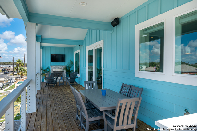 Listing photo id 13 for 107 Windjammer