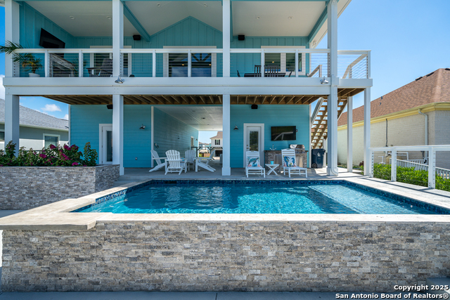 Listing photo id 17 for 107 Windjammer