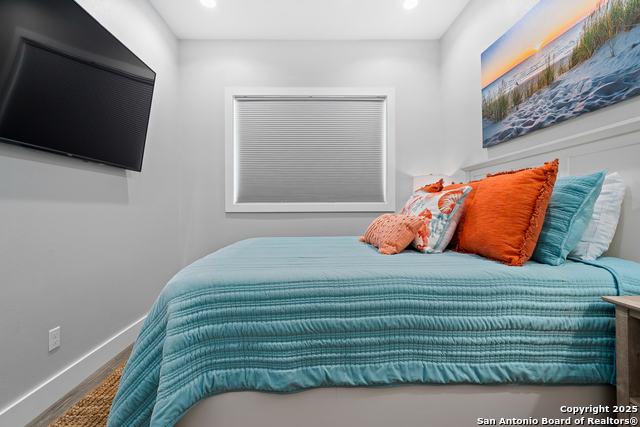 Listing photo id 19 for 107 Windjammer
