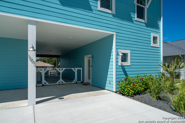 Listing photo id 33 for 107 Windjammer