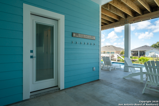 Listing photo id 45 for 107 Windjammer