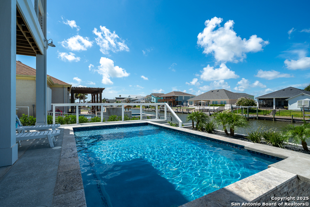 Listing photo id 4 for 107 Windjammer