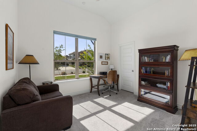 Listing photo id 18 for 137 Maravillas