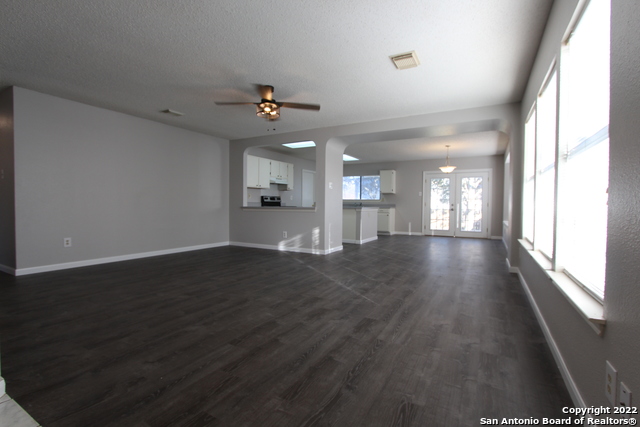 Image 5 of 16 For 8107 Ocean Meadow Dr