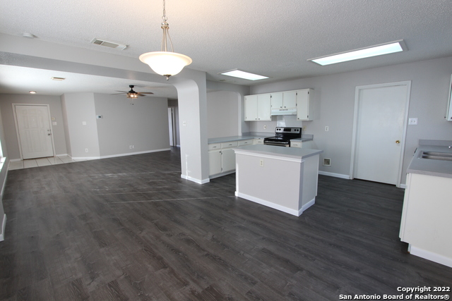 Image 7 of 16 For 8107 Ocean Meadow Dr