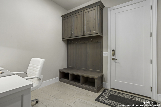 Listing photo id 21 for 8602 Terra Mont Way