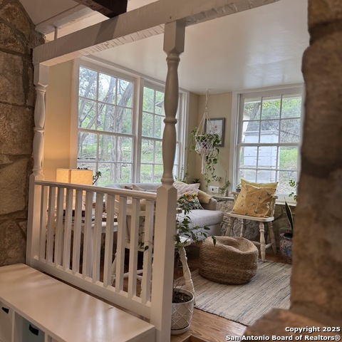 Listing photo id 11 for 19023 Sherwood