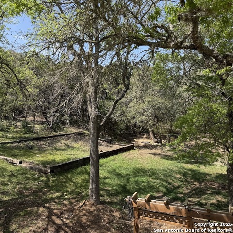 Listing photo id 31 for 19023 Sherwood