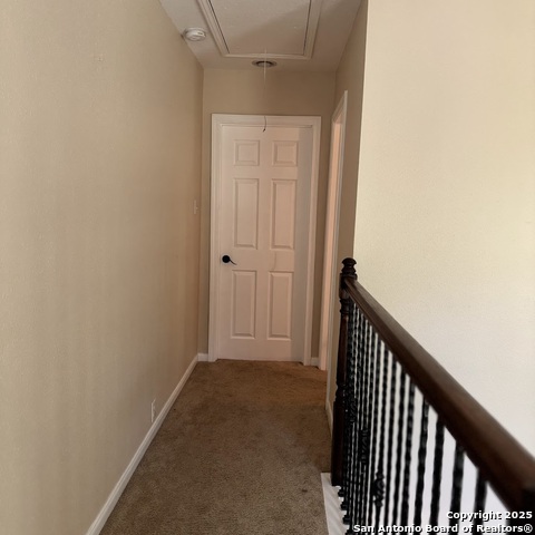Listing photo id 33 for 19023 Sherwood
