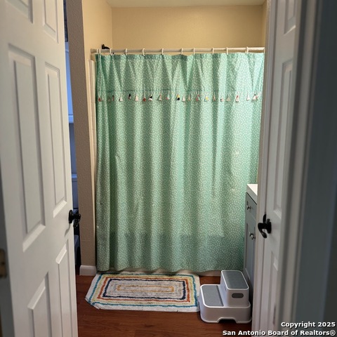 Listing photo id 40 for 19023 Sherwood