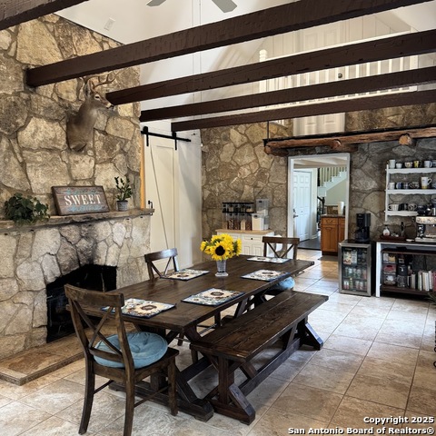 Listing photo id 7 for 19023 Sherwood