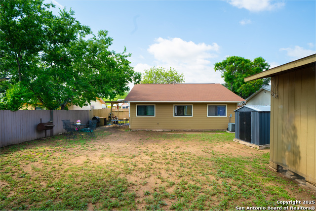 Listing photo id 19 for 9759 Hidden Swan