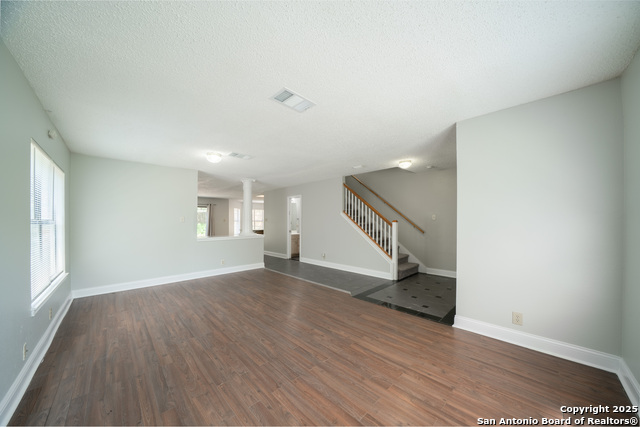 Image 4 of 29 For 14031 Hills Village Dr N