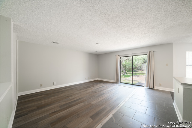 Image 7 of 29 For 14031 Hills Village Dr N