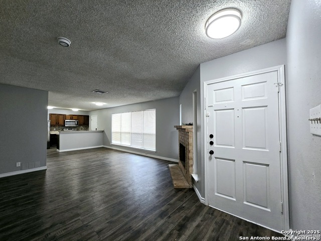 Image 3 of 4 For 8415 Cranberry Hill  2