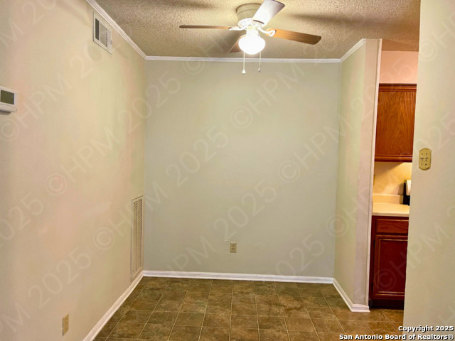 Image 5 of 14 For 4212 Medical Dr  401