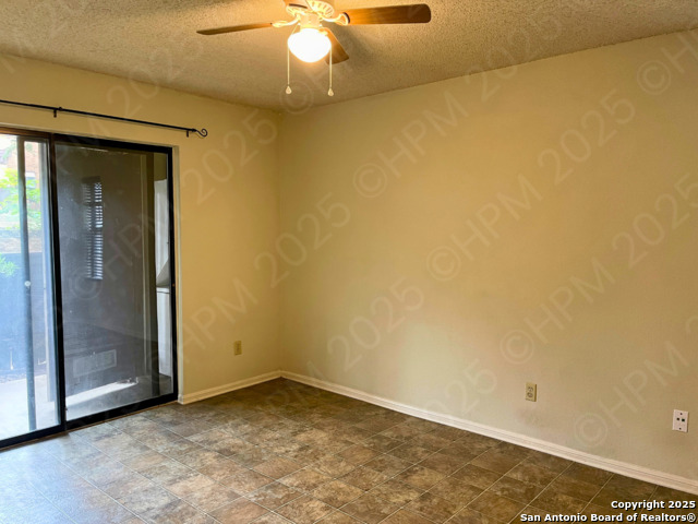 Image 6 of 14 For 4212 Medical Dr  401