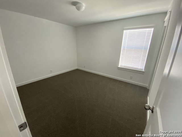 Image 19 of 21 For 6503 Casina Glen