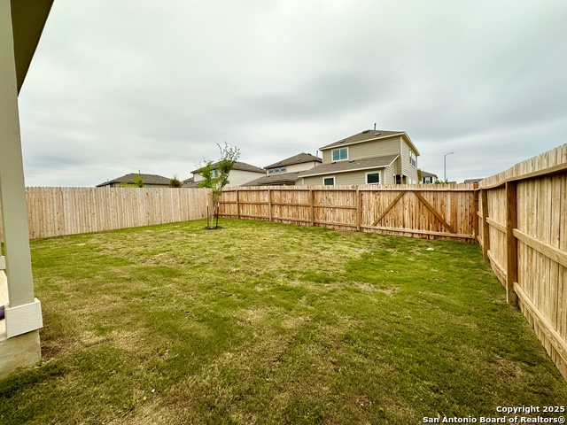 Image 20 of 21 For 6503 Casina Glen
