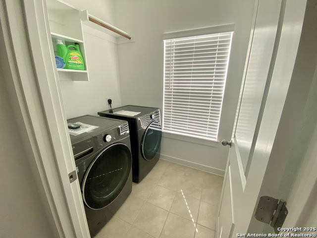 Image 7 of 21 For 6503 Casina Glen