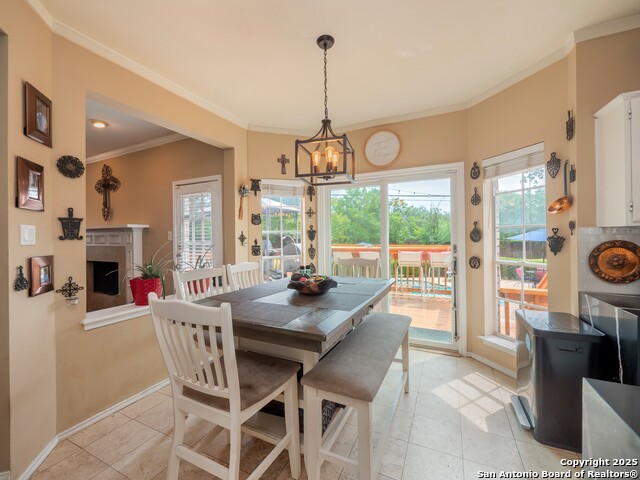 Listing photo id 12 for 13830 Morningbluff Dr