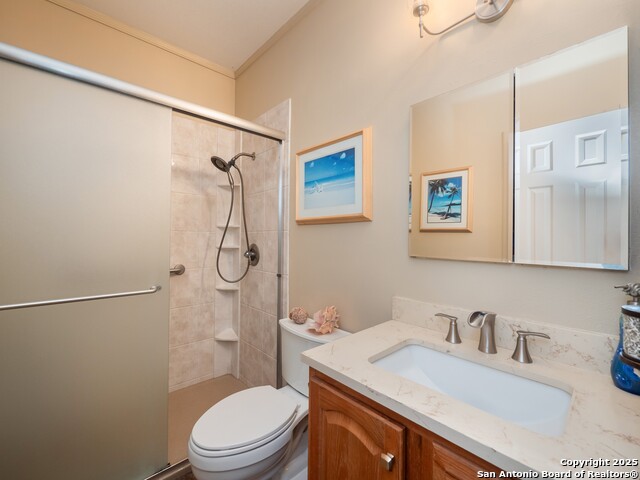 Listing photo id 19 for 13830 Morningbluff Dr