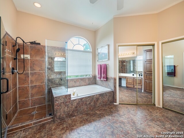 Listing photo id 24 for 13830 Morningbluff Dr