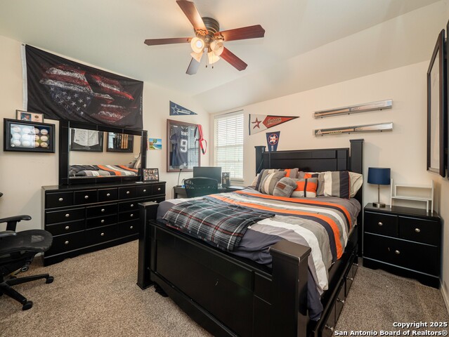 Listing photo id 31 for 13830 Morningbluff Dr