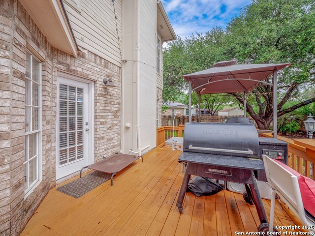 Listing photo id 32 for 13830 Morningbluff Dr