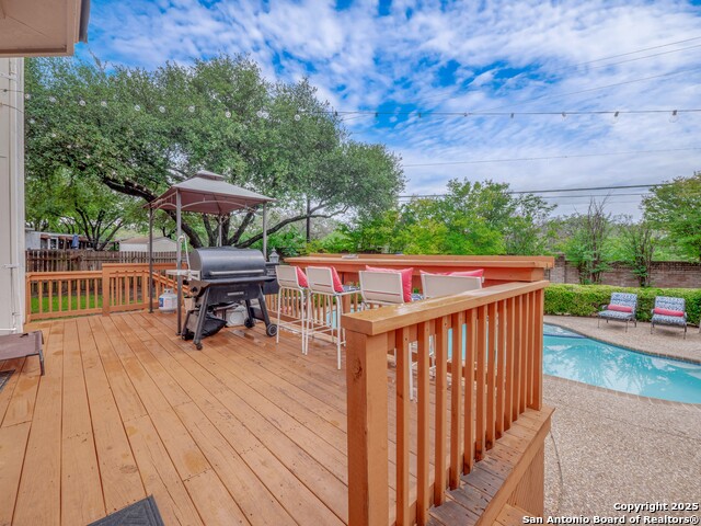Listing photo id 34 for 13830 Morningbluff Dr