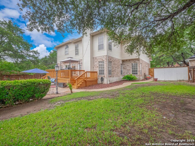 Listing photo id 38 for 13830 Morningbluff Dr