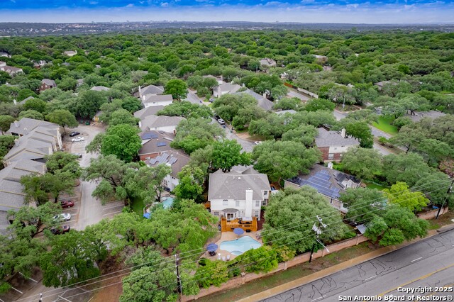 Listing photo id 49 for 13830 Morningbluff Dr