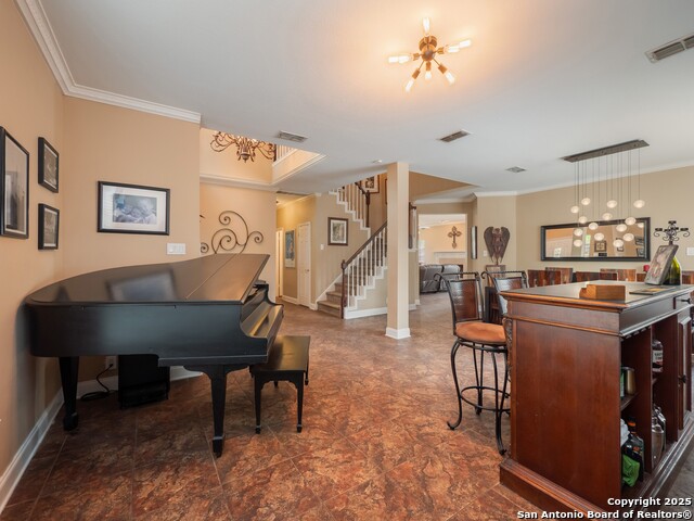 Listing photo id 4 for 13830 Morningbluff Dr
