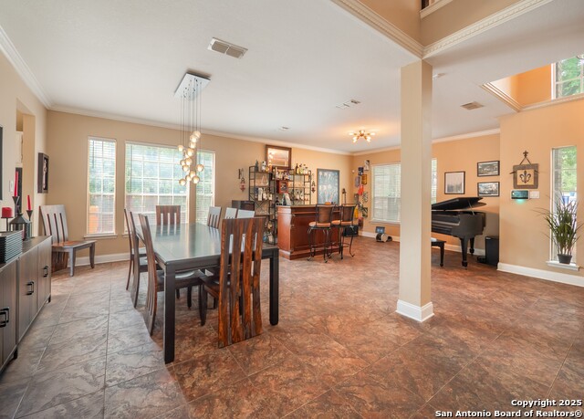 Listing photo id 7 for 13830 Morningbluff Dr