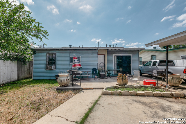 Listing photo id 17 for 326 Balboa