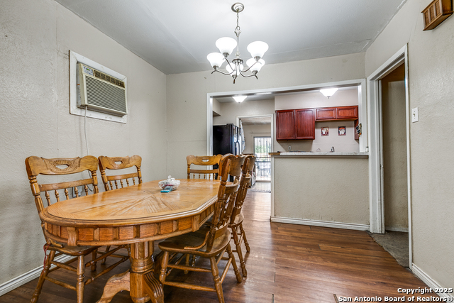 Listing photo id 6 for 326 Balboa