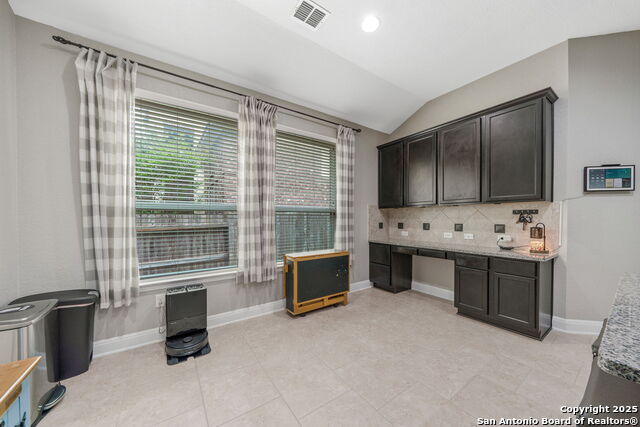 Image 15 of 33 For 409 Bison Lane