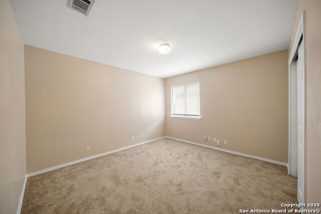 Listing photo id 20 for 9026 Foxgrove Way