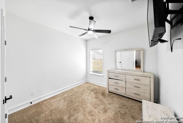 Listing photo id 22 for 3307 Salinas W