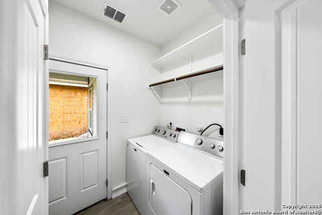 Listing photo id 29 for 3307 Salinas W