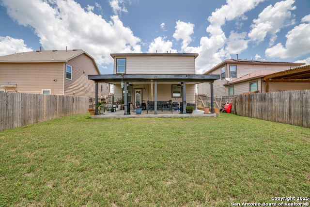 Listing photo id 17 for 3006 Mission Bell