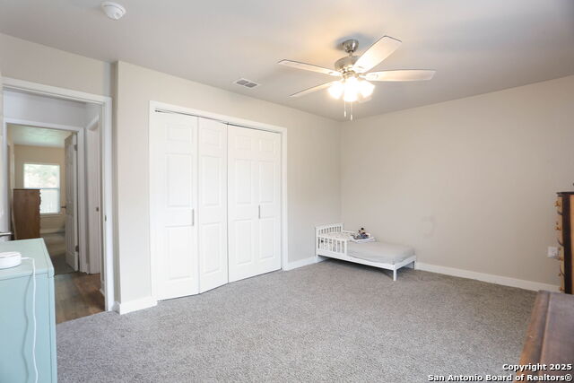 Listing photo id 17 for 6203 Callen Glen