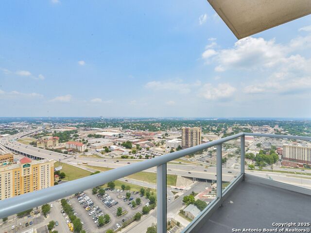 Image 17 of 23 For 610 Market Street E 3118